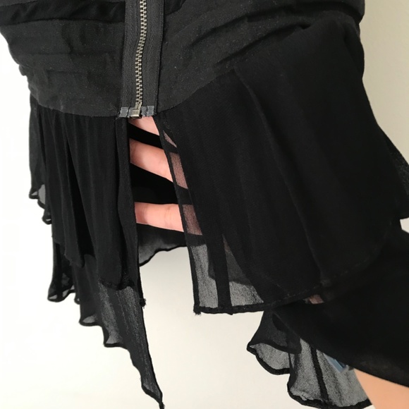 Nicole Miller Artelier Silk Zipper Back Blouse - Picture 8 of 12